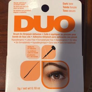 Brush on Strip eyelash adhesive